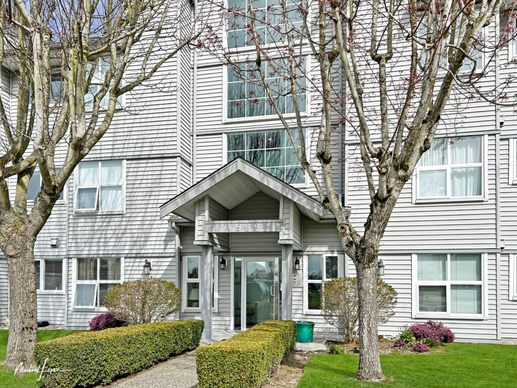 Park Regent Estates Ladner Condo 4989 47 Avenue