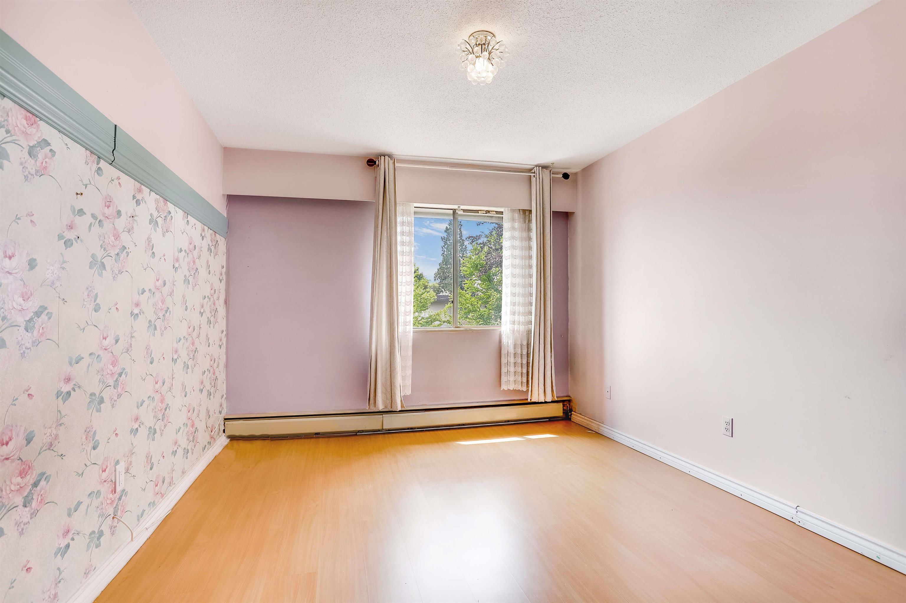 306 331 KNOX STREET, New Westminster, BC, V3L 3N4 (262719577)